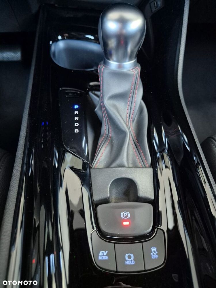 Toyota C-HR 1.8 Hybrid GPF GR Sport - 22