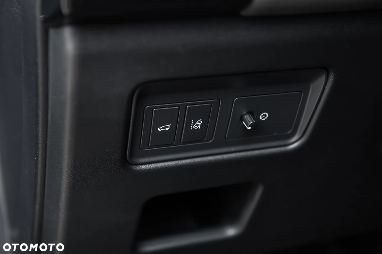 Land Rover Discovery - 28