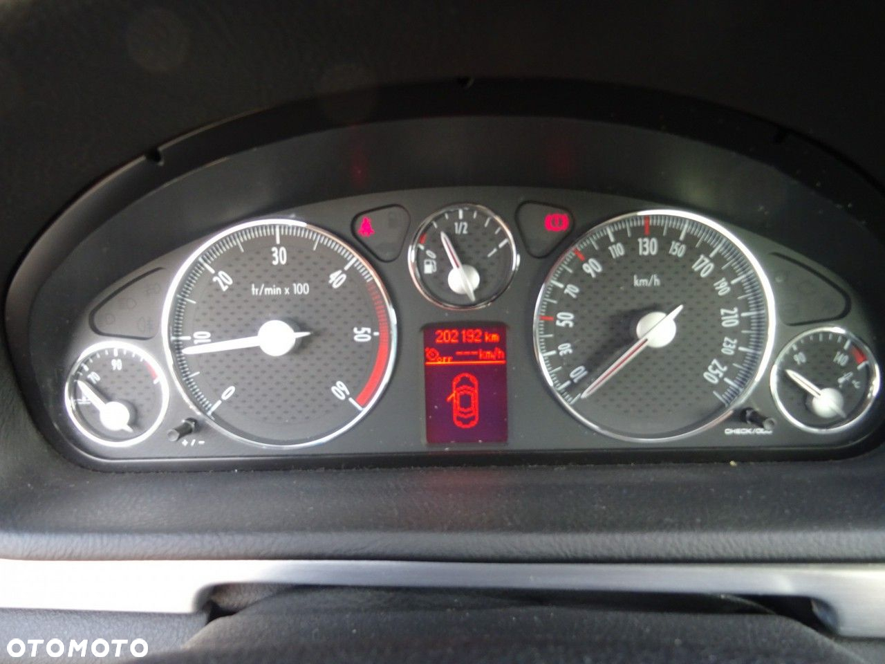 Peugeot 407 - 11
