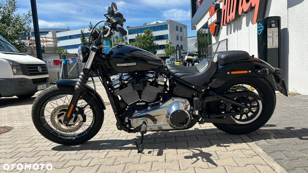 Harley-Davidson Softail Street Bob - 7