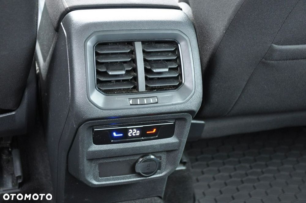 Volkswagen Tiguan 1.5 TSI OPF DSG Life - 30