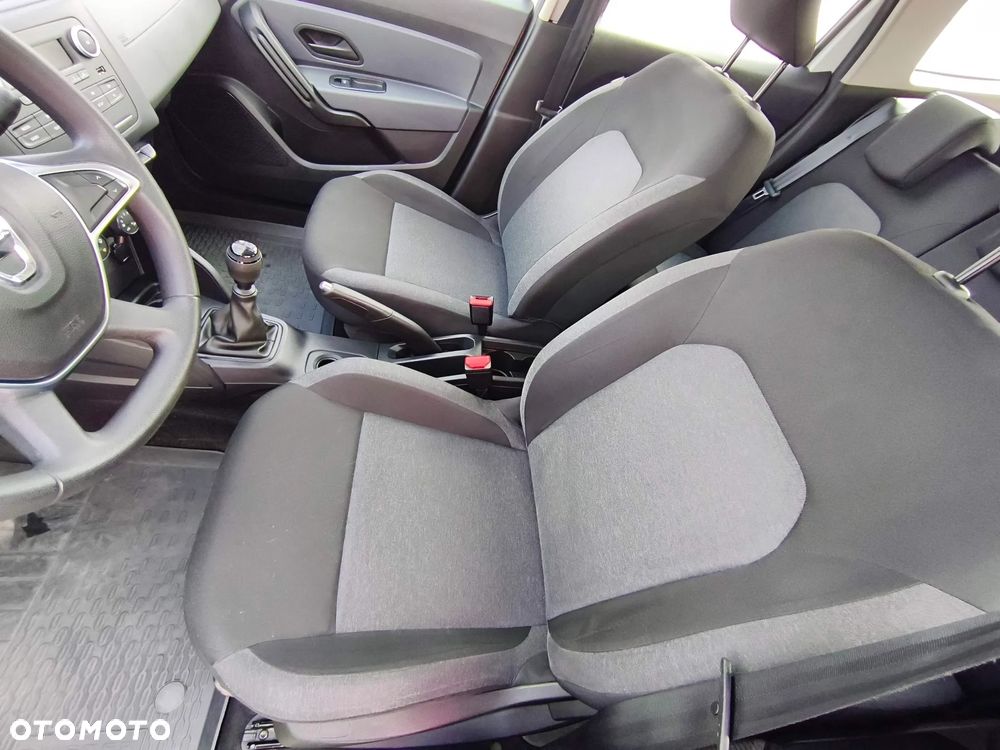 Dacia Duster 1.0 TCe Essential - 10
