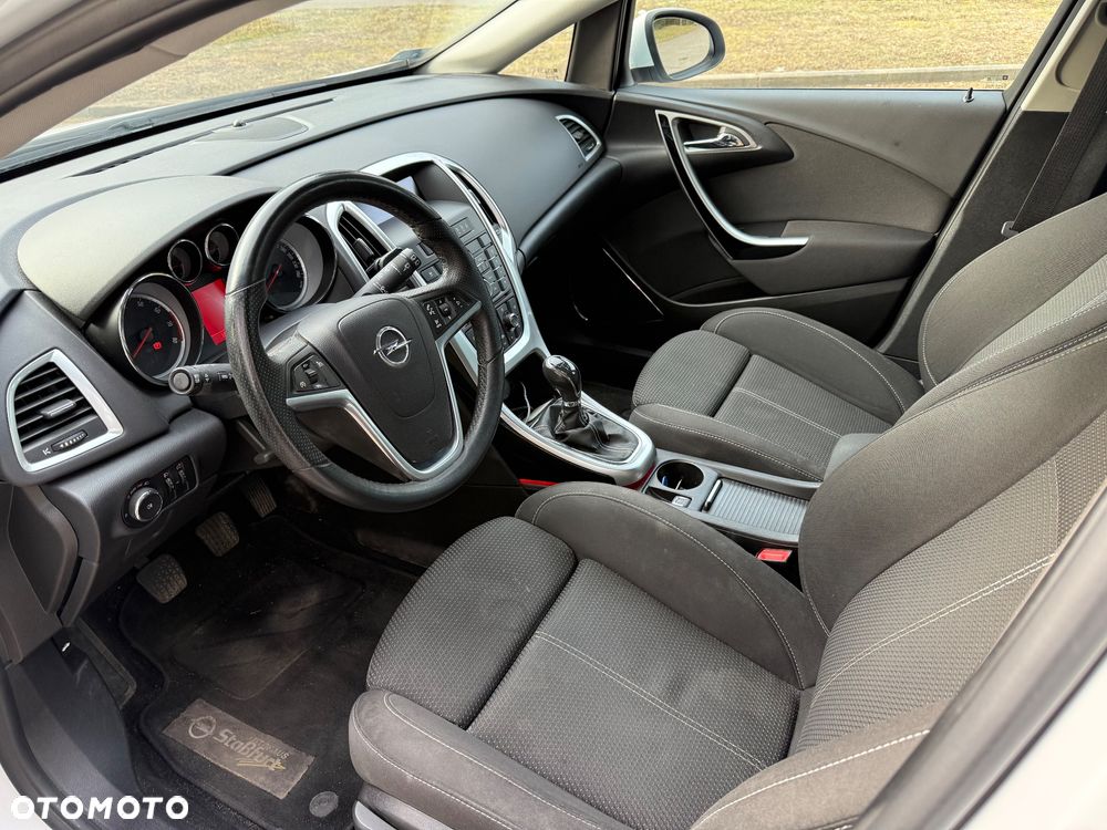 Opel Astra 1.4 T Sport - 8