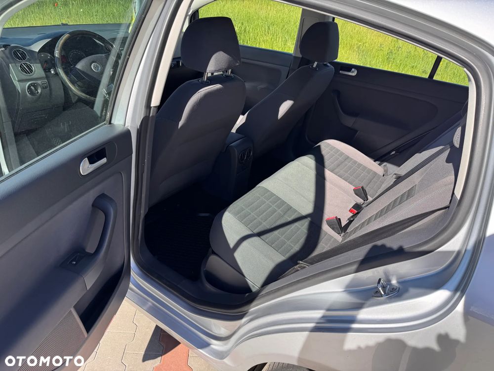 Volkswagen Golf 2.0 TDI Trendline - 6