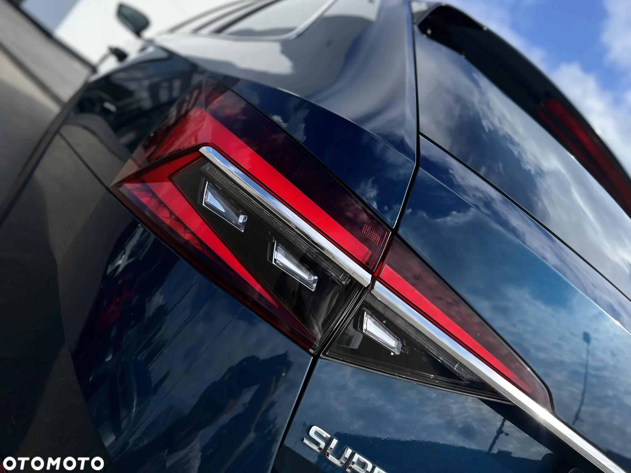 Skoda Superb 2.0 TSI 4x4 Scout DSG - 10
