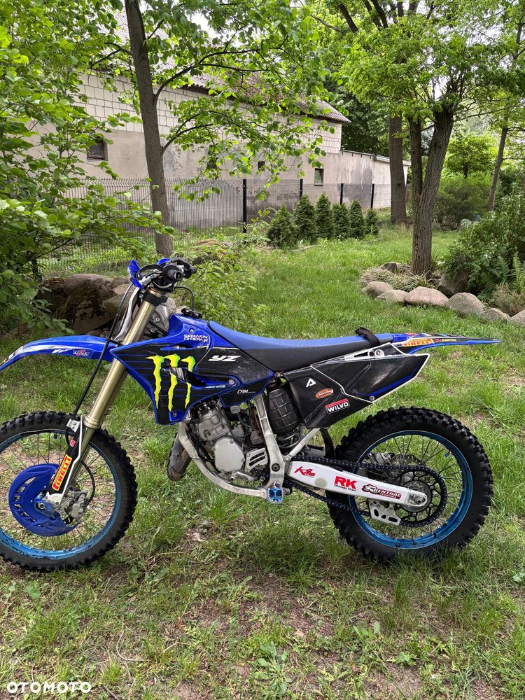 Yamaha YZ - 10