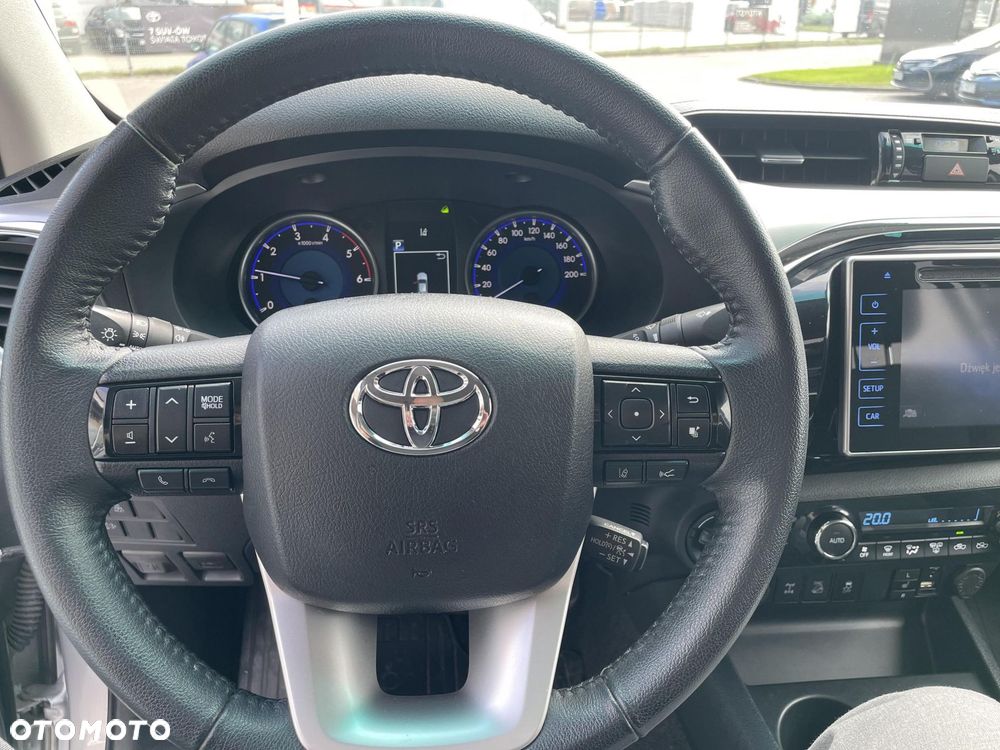 Toyota Hilux 2.4 D-4D Double Cab SR5 4x4 - 15