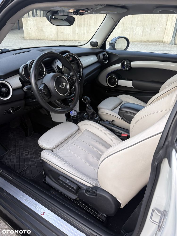 MINI Cooper S - 5