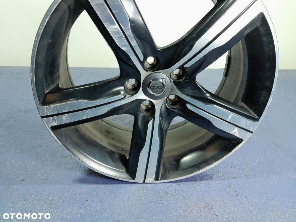 VOLVO S90 II 16- FELGA ALUMINIOWA R-DESIGN 8JX18 5X108 ET 42 - 3
