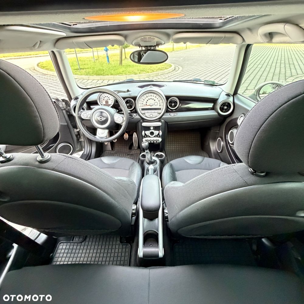 MINI Cooper S - 16