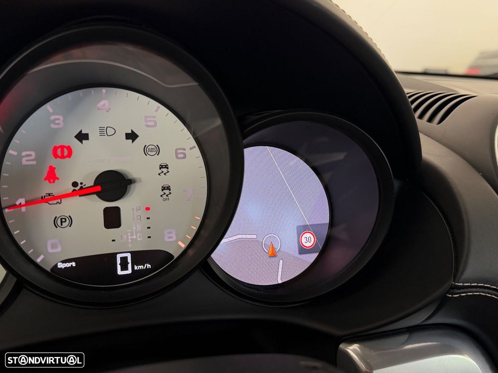 Porsche 718 Boxster PDK - 40
