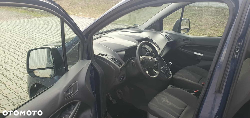 Ford Transit Connect - 9