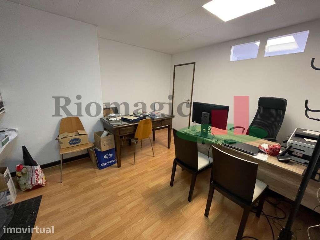 Escritório Vista Rio e Ponte 25 Abril - Alcantâra / Lisboa - Grande imagem: 4/15