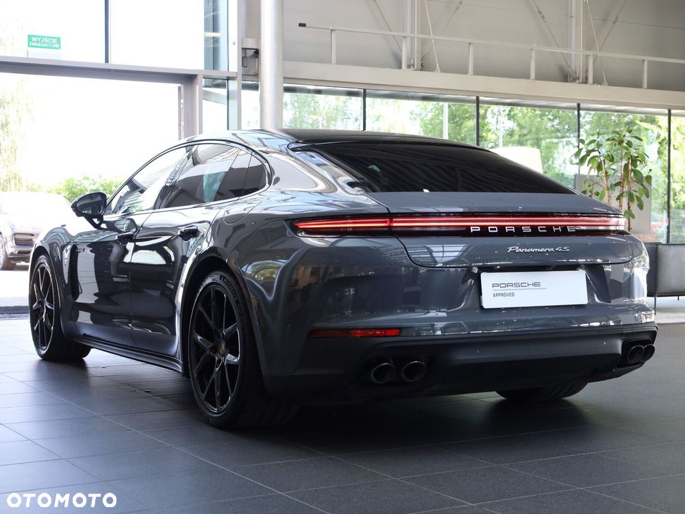 Porsche Panamera - 6