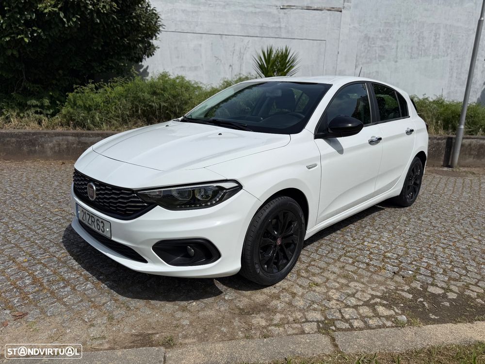 Fiat Tipo 1.3 M-Jet Lounge - 1