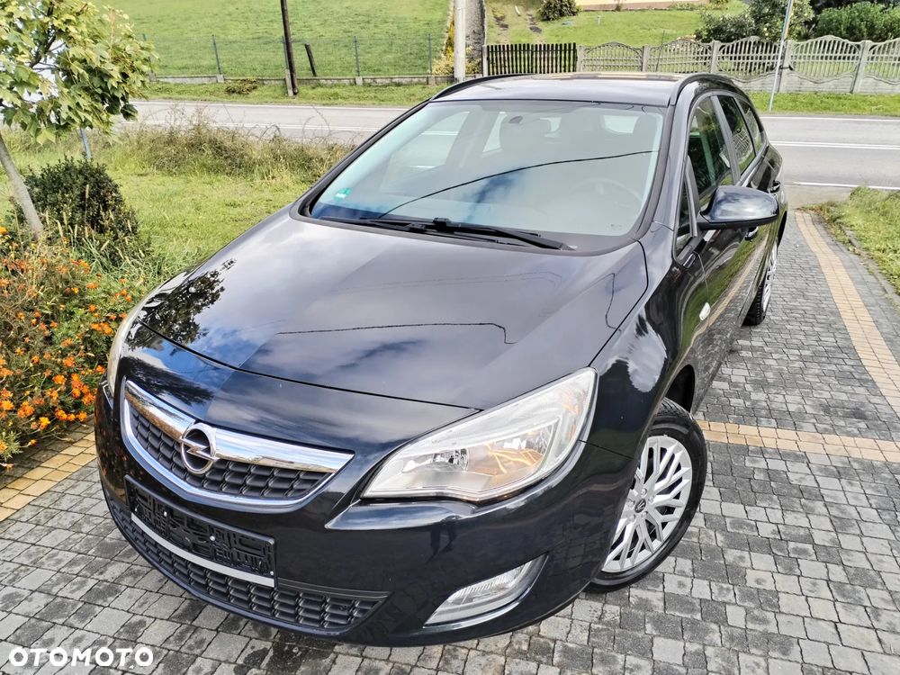 Opel Astra - 32