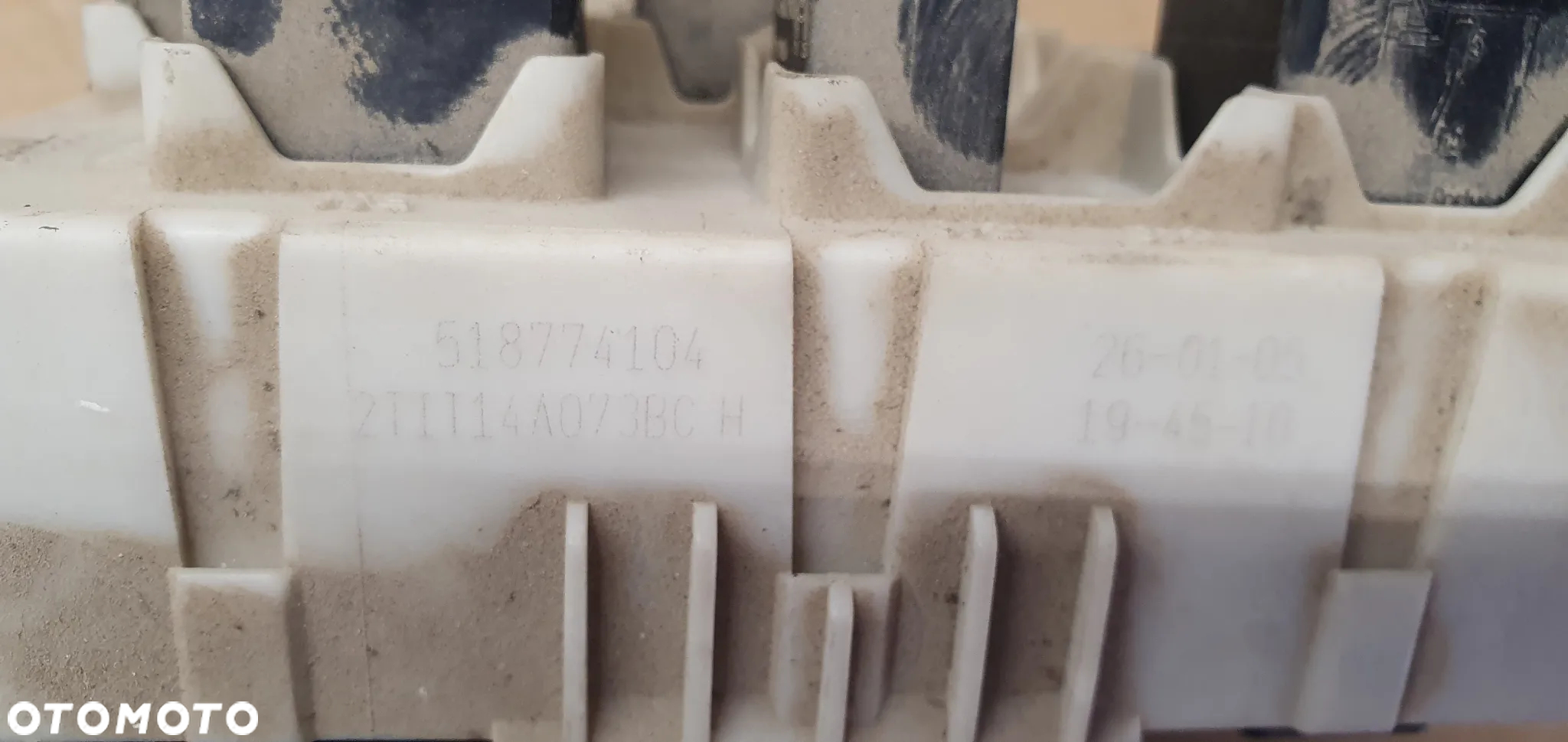 Moduł BSI skrzynka bezpieczników Ford Transit Connect 518774104 - 5