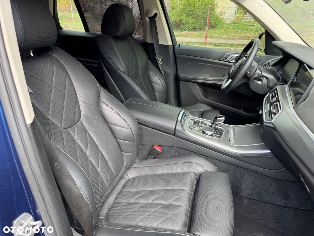 BMW X5 xDrive45e - 13