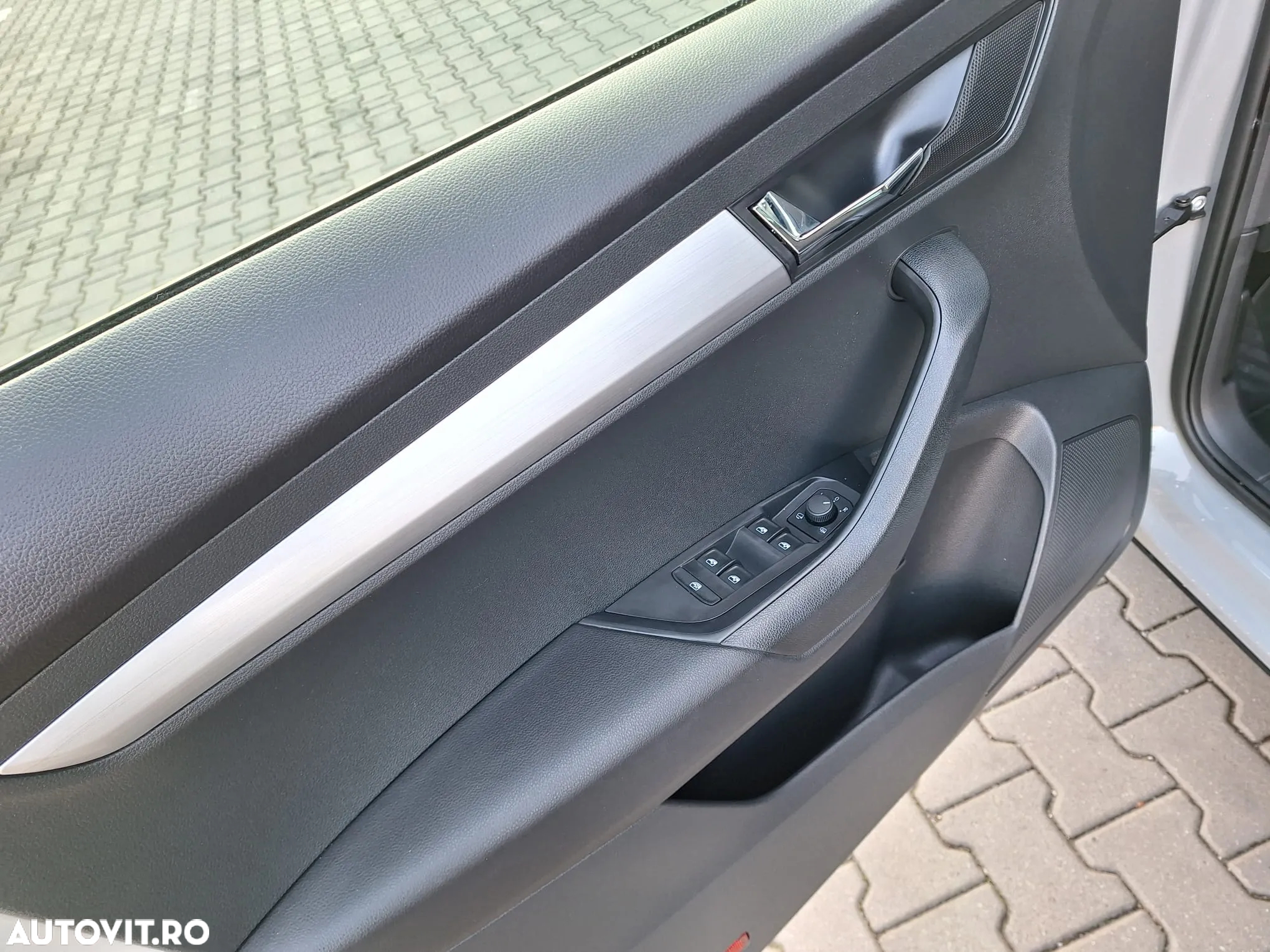 Skoda Karoq 1.5 TSI Ambition - 14