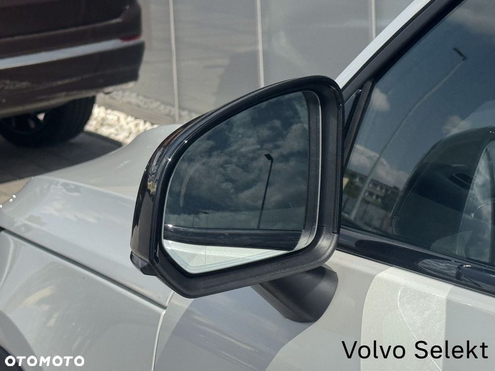 Volvo XC 40 - 37