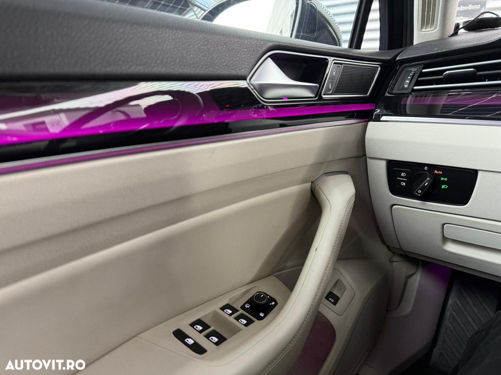 Volkswagen Passat 1.4 TSI ACT DSG Comfortline - 26