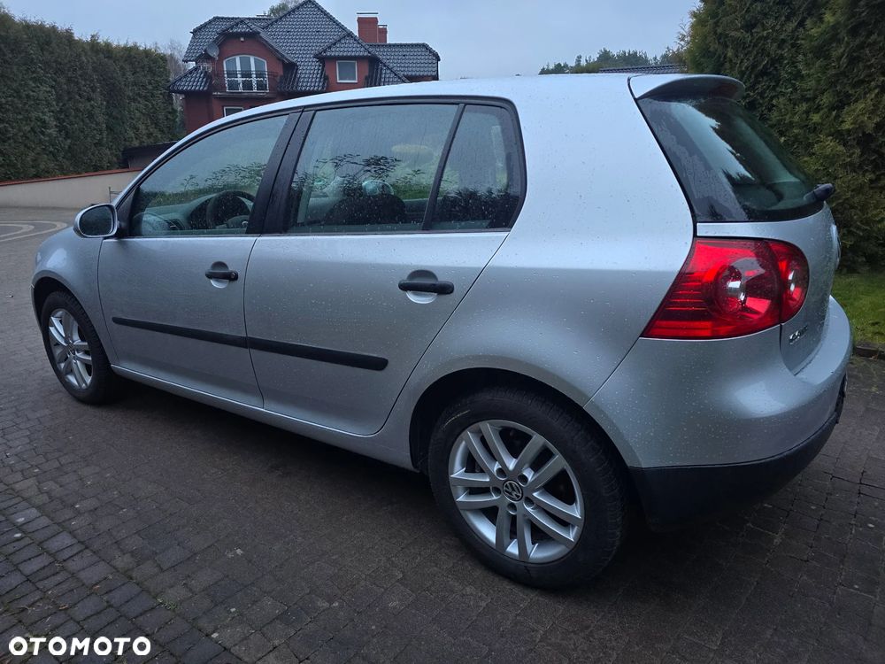 Volkswagen Golf 1.6 Trendline - 5