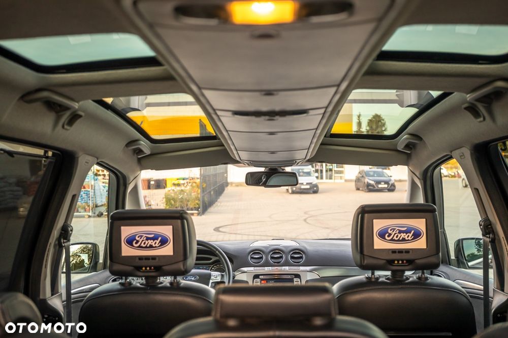 Ford Galaxy 2.2 TDCi Platinium X (Titanium) - 35