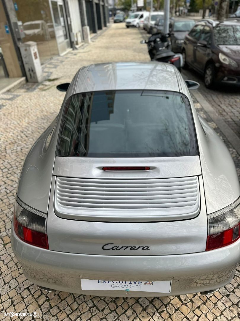 Porsche 911 (996) Carrera - 3