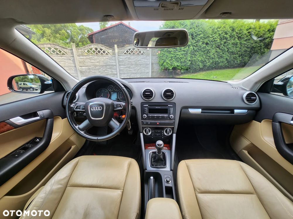 Audi A3 Sportback - 7