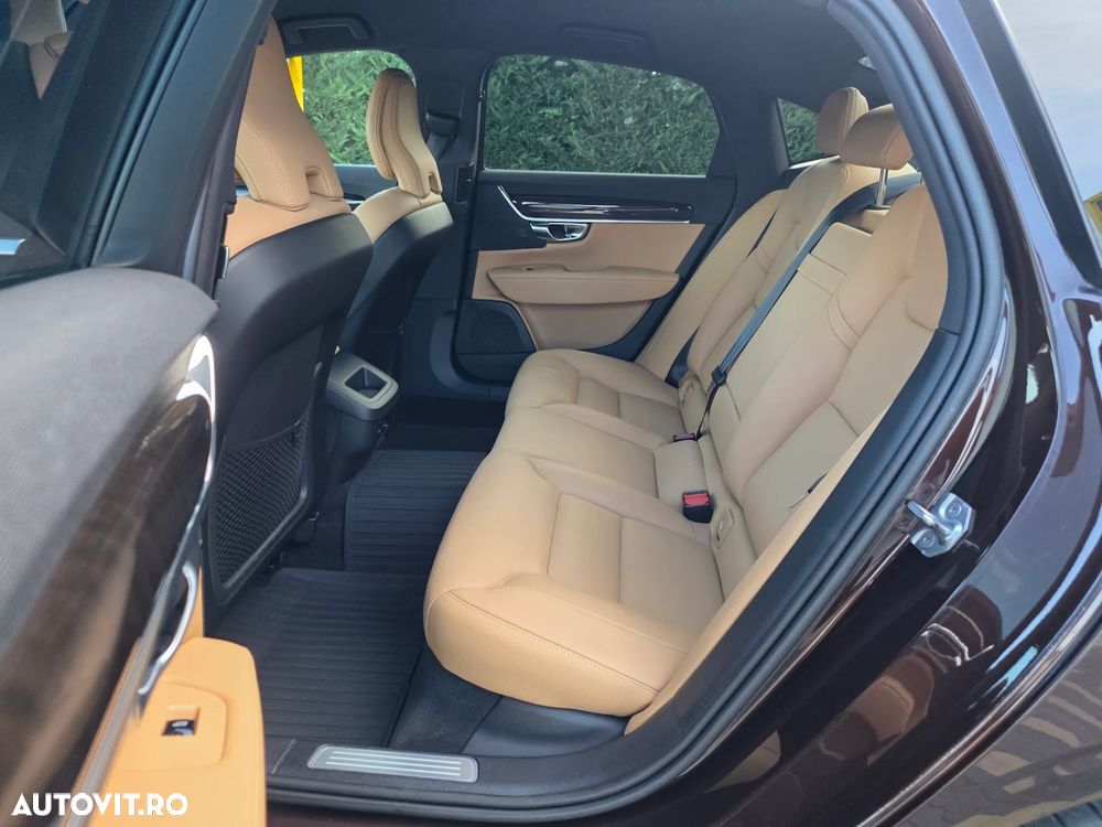 Volvo S90 D4 Geartronic Momentum Pro - 17