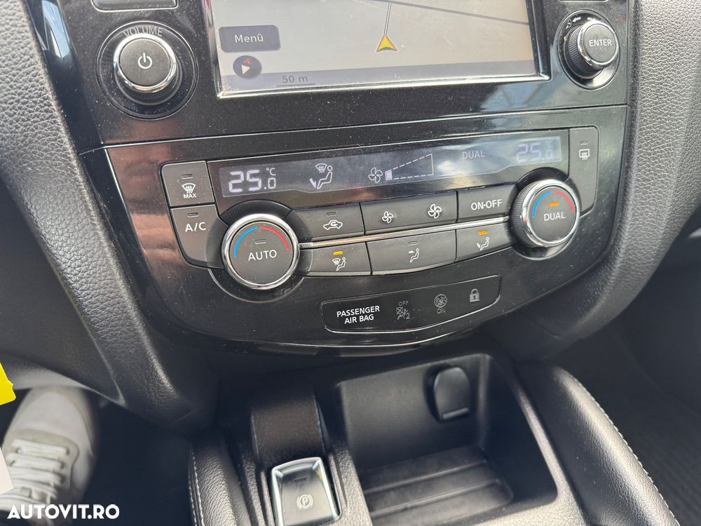 Nissan Qashqai 1.6 DCI Start/Stop 4X4 Acenta SP - 22