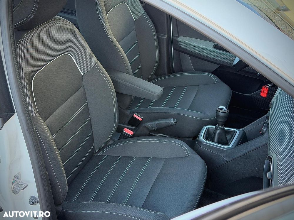 Dacia Logan TCe 90 MT6 Expression - 21