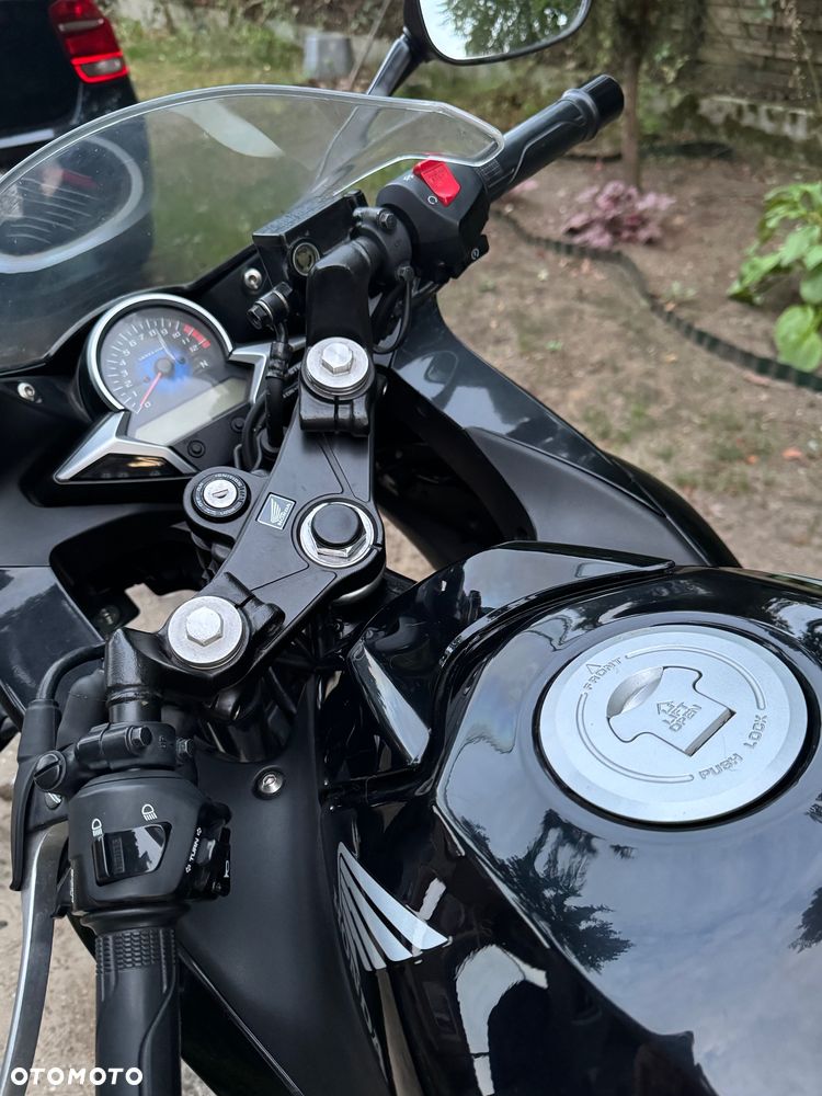 Honda CBR - 3