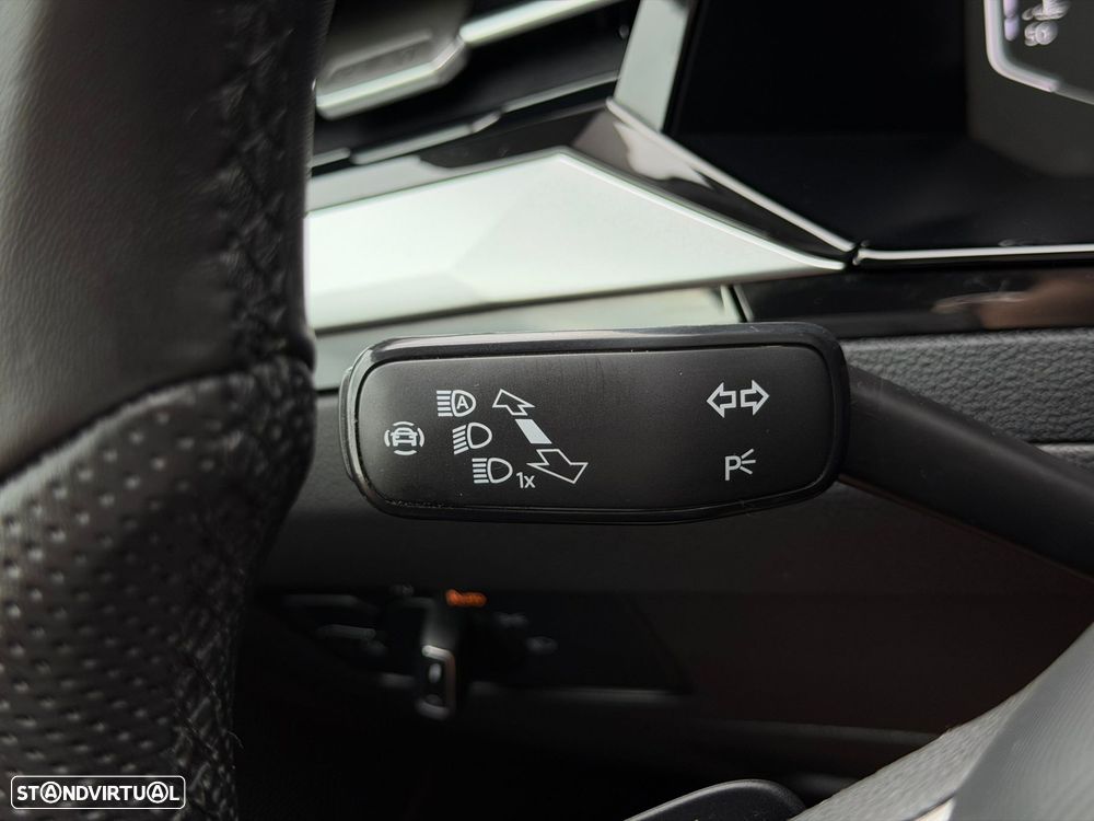 VW Arteon 2.0 TDI Elegance DSG - 26