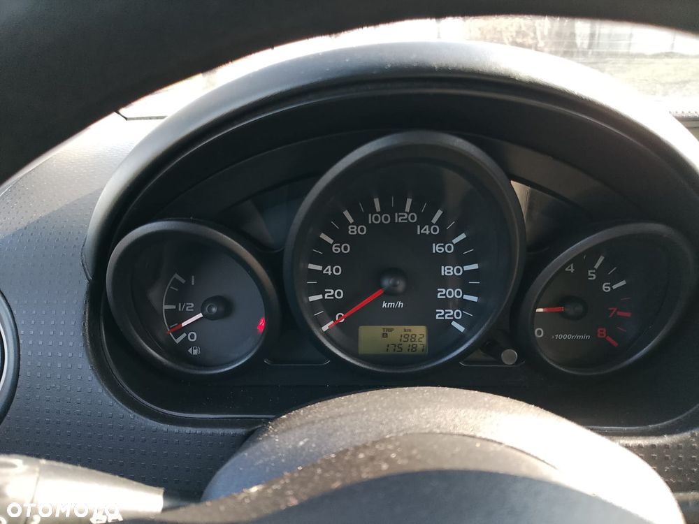 Mitsubishi Colt 1.1 Inform Cleartec - 9