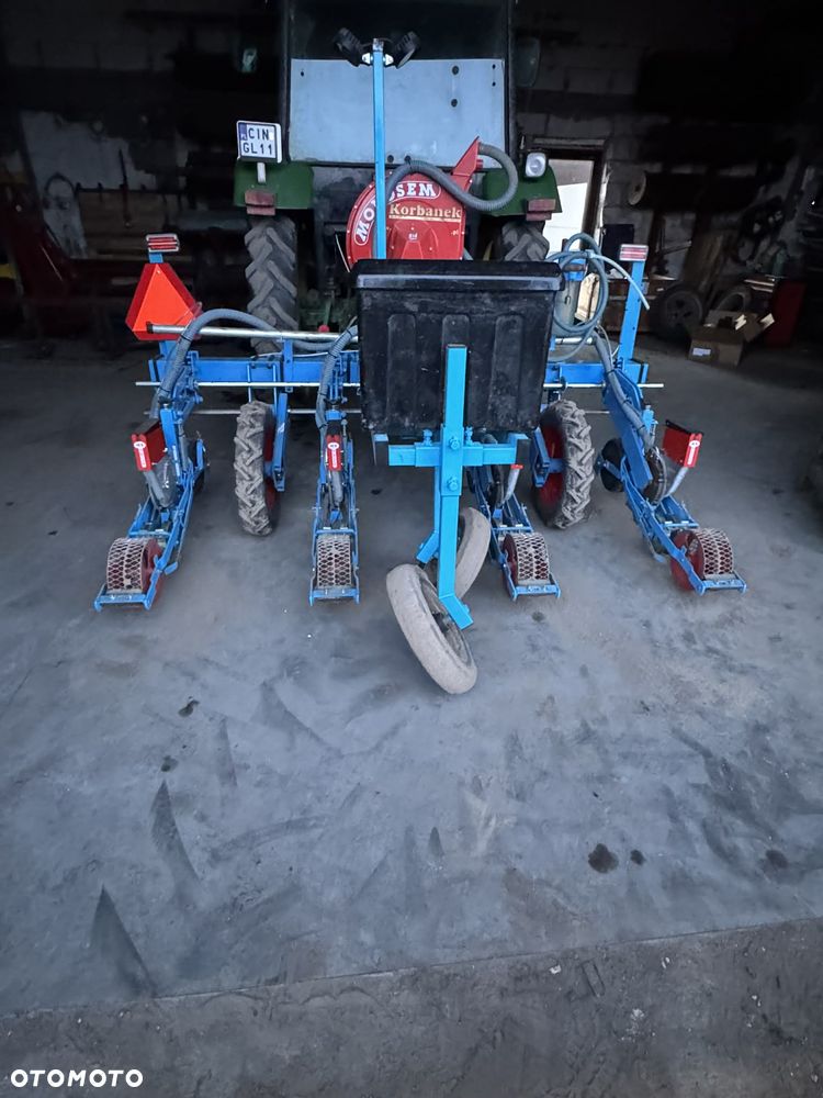Monosem MS C - 8