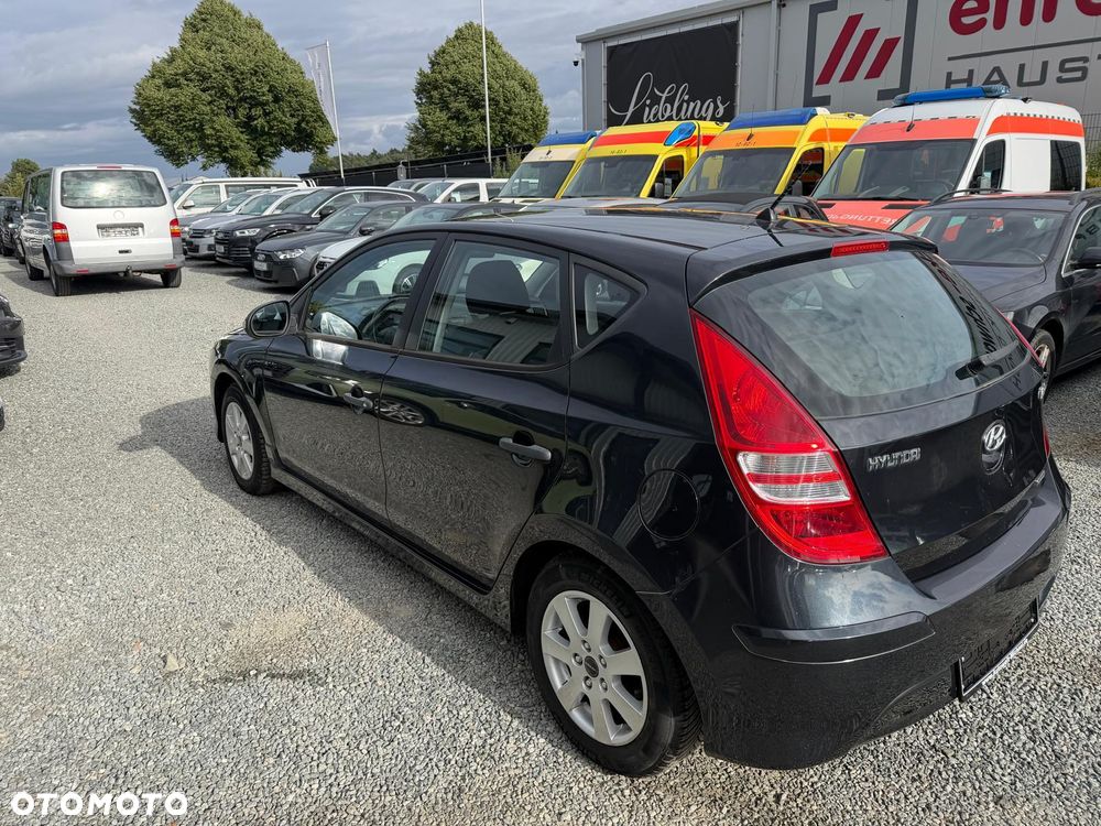 Hyundai I30 2011 photo 4