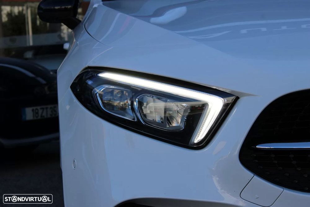 Mercedes-Benz A 250 e AMG Line - 17