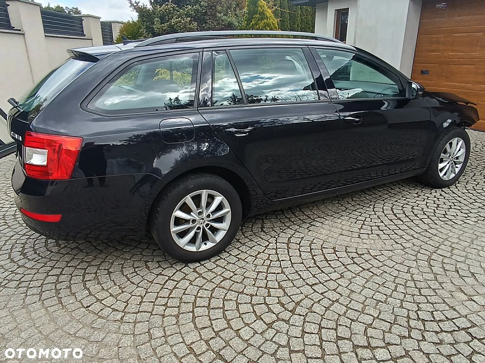 Skoda Octavia 1.6 TDI Green tec DSG Edition - 6