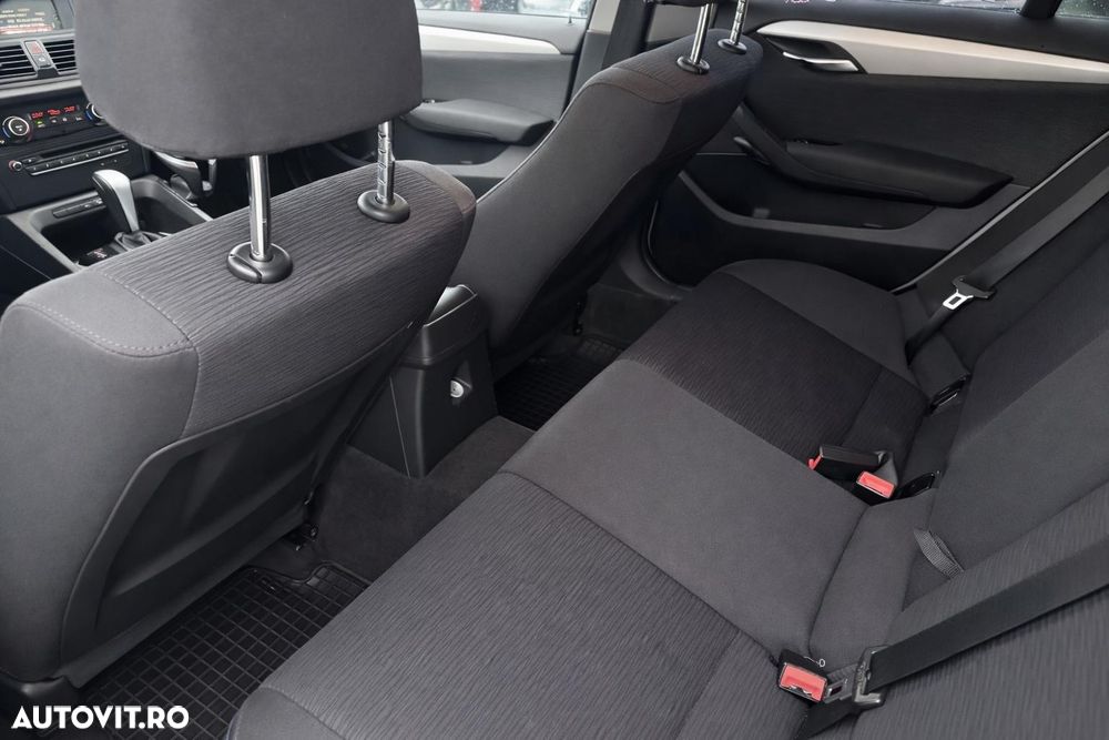 BMW X1 xDrive20d Aut. Sport Line - 9