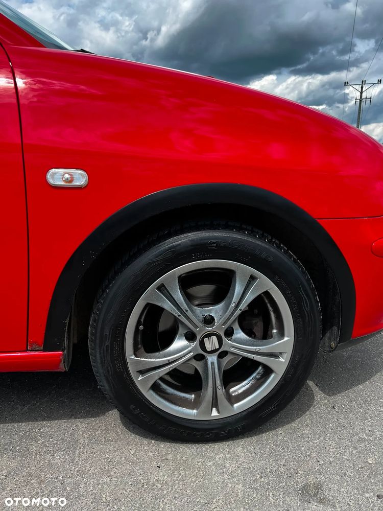 Seat Ibiza 1.4 16V Signo - 8