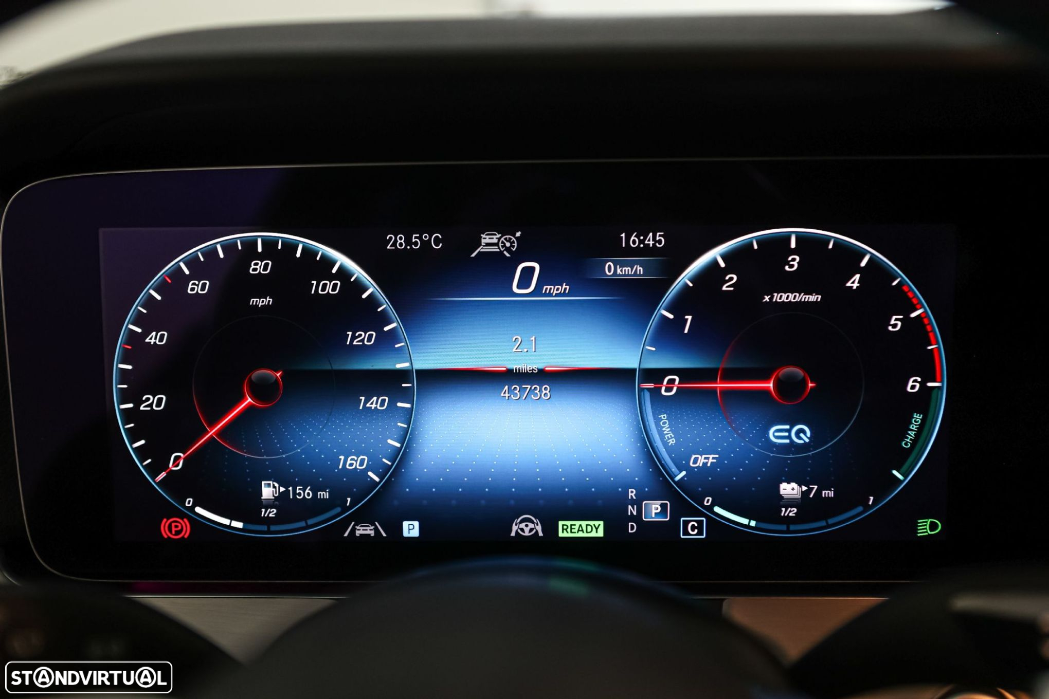 Mercedes-Benz E 300 de AMG Line - 35