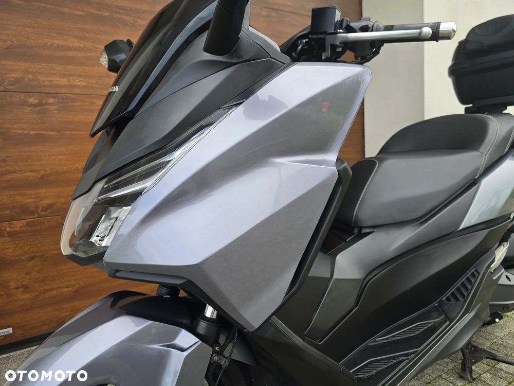 Honda NSS - 25
