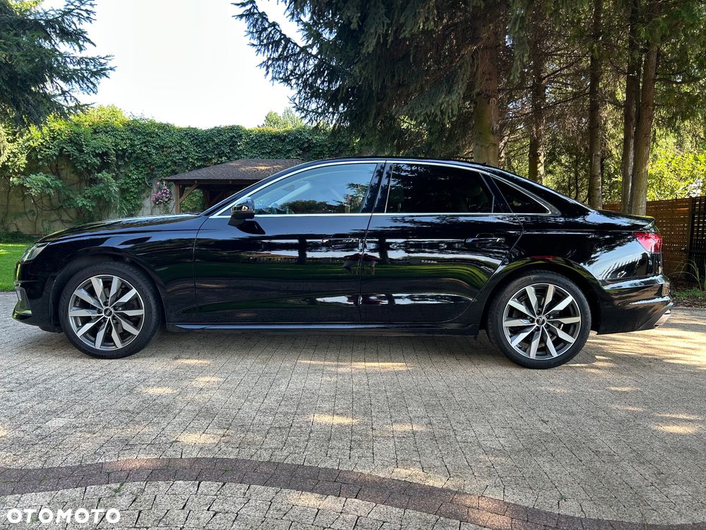 Audi A4 Limousine 30 TDI S tronic advanced