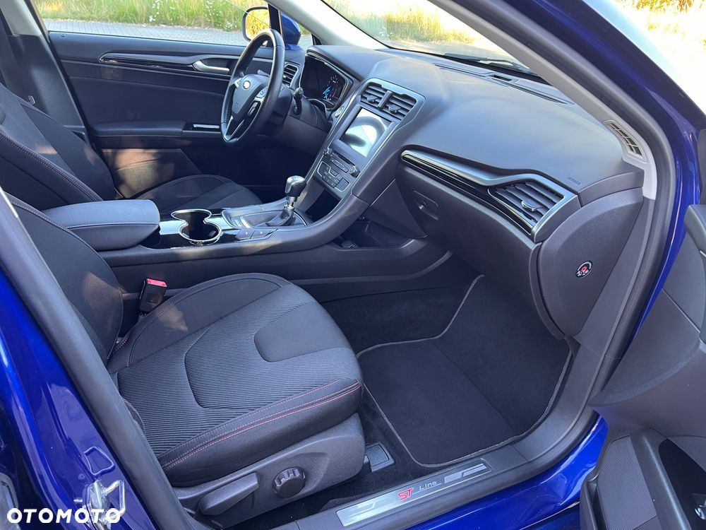 Ford Mondeo 2.0 TDCi ST-Line - 30