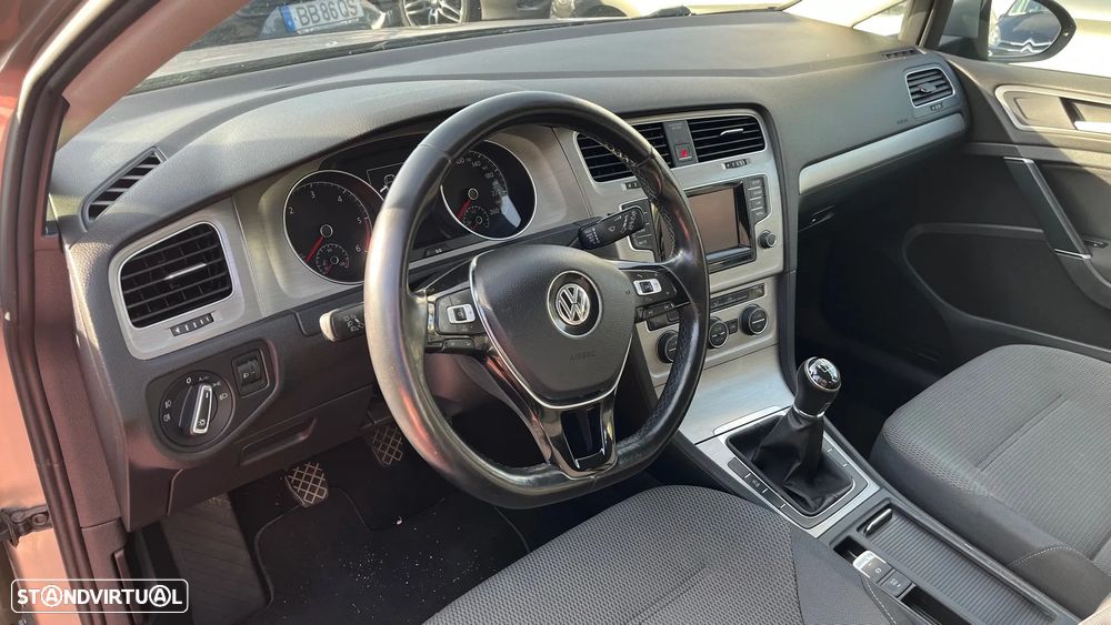 VW Golf 1.6 TDi Edition - 16