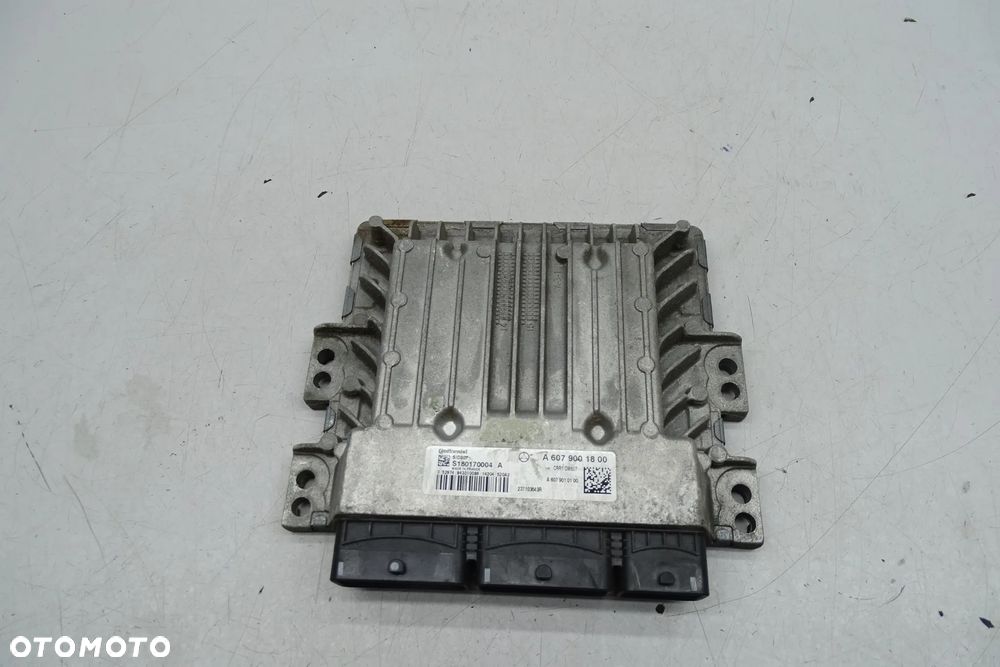 MERCEDES W176 1.5 CDI KOMPUTER STEROWNIKI SILNIKA A6079001800