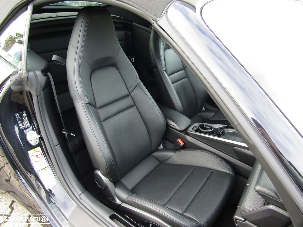 Porsche 911 (992) Carrera Cabriolet PDK - 29