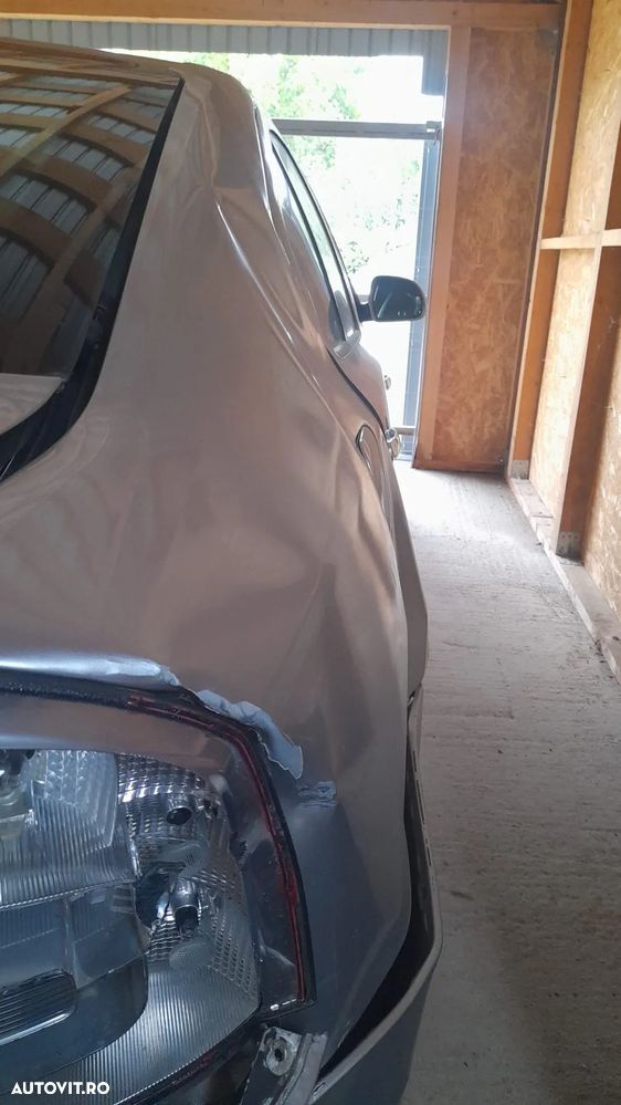 Skoda Octavia 1.6 TDI DPF Active Green tec - 6