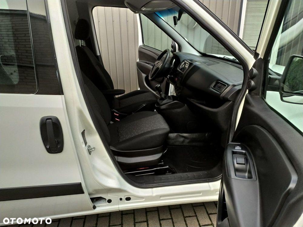 Opel Combo - 20
